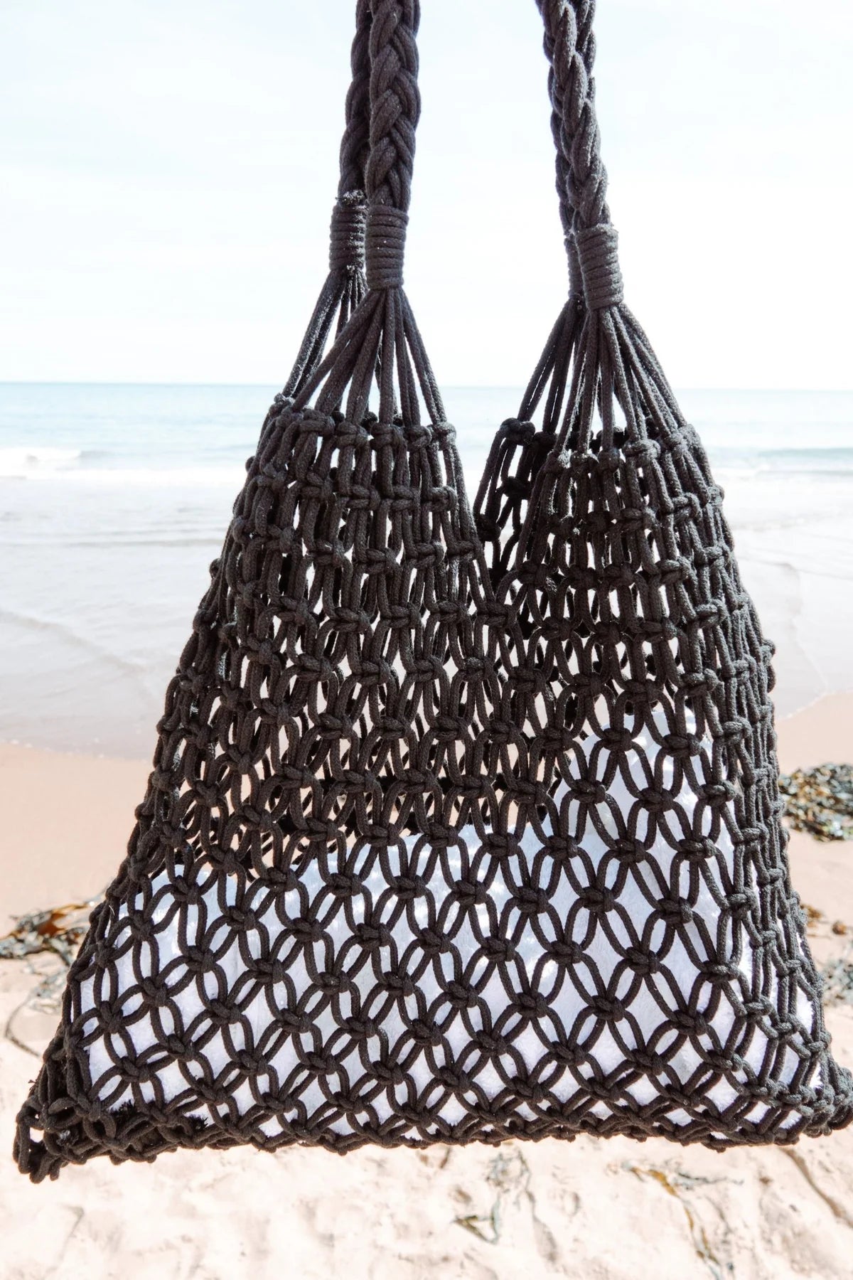 MACRAMÉ SHOULDER BAG